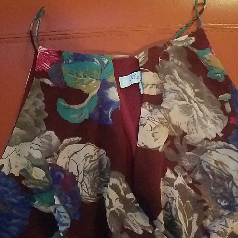 She + Sky Keyhole Romper - Picture 3 of 4